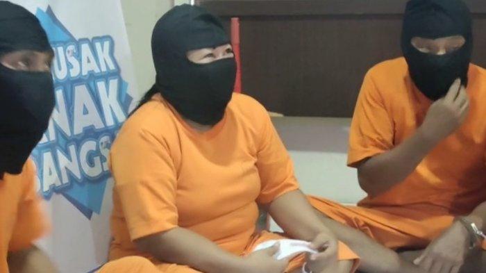 IRT di Sidrap Ditangkap Polisi Lantaran Jadikan Sabu-sabu Sebagai Obat Kolesterol